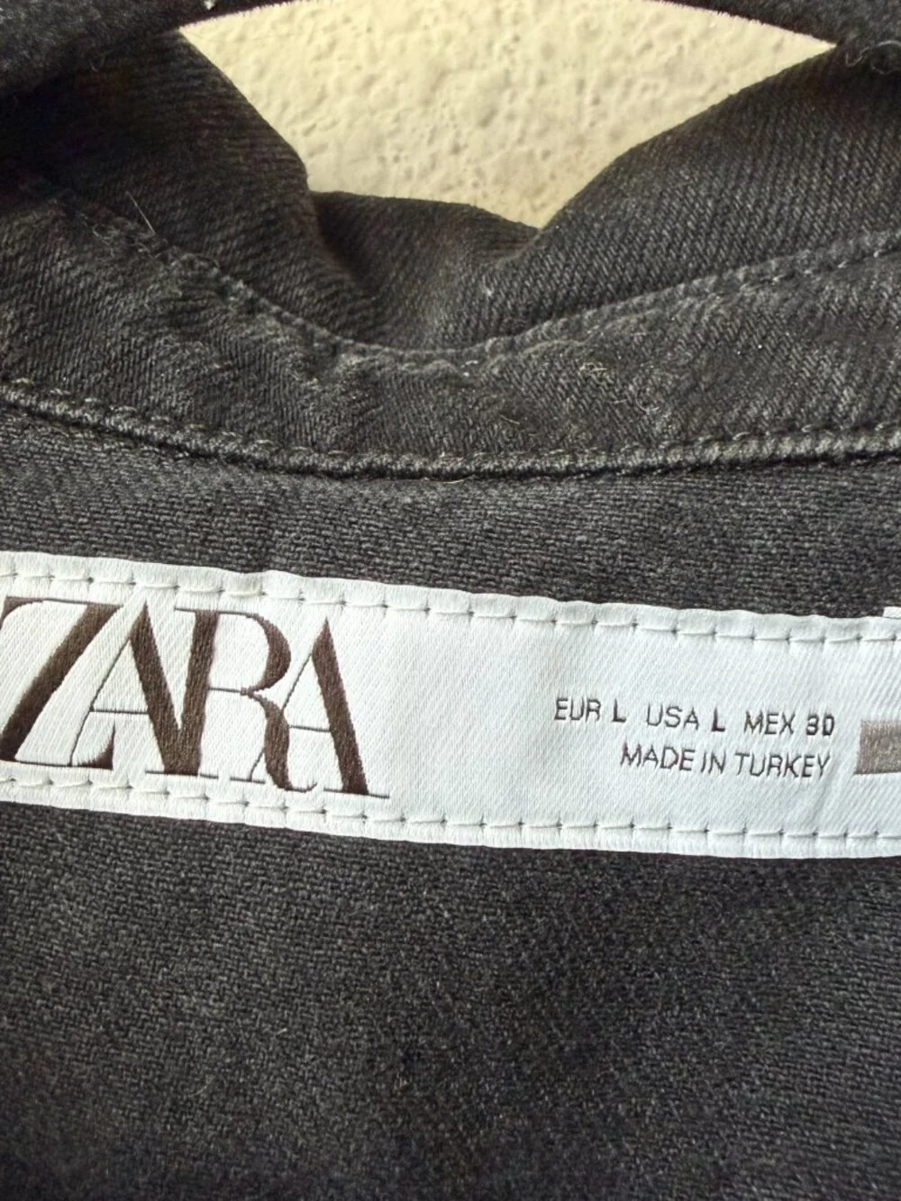 ZARA Black Silver Metallic Coated Cropped Denim Vest Size L